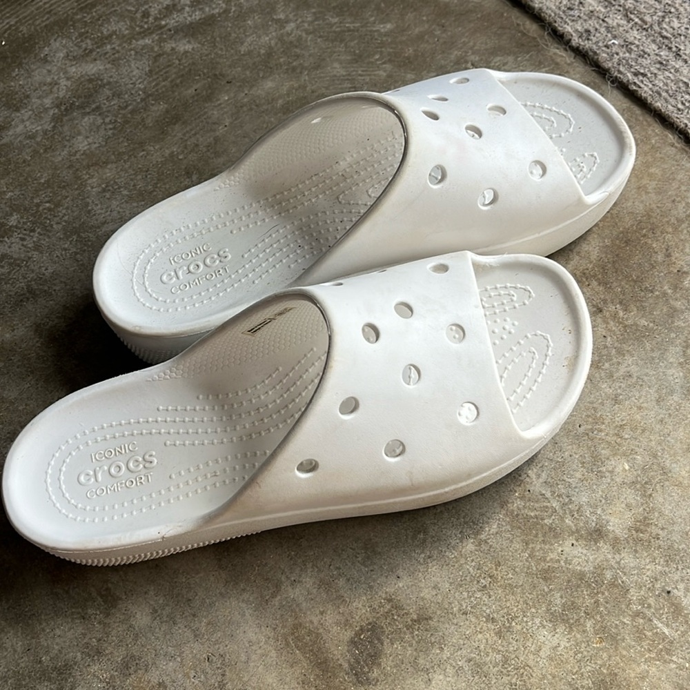 White crocs - Picture 2 of 4